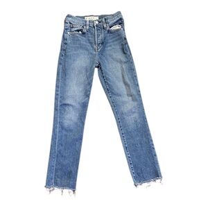 Frank & Eileen Cork style distressed denim medium wash size 25 D601 preppy chic